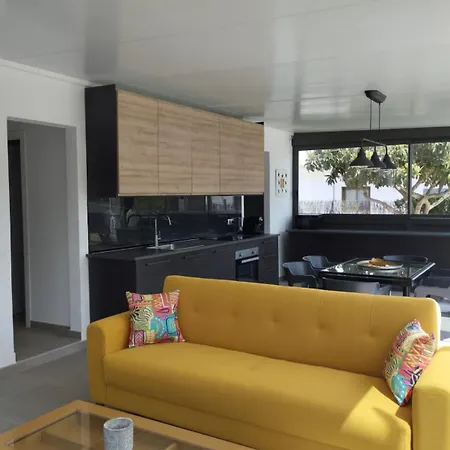 Franz House Casa Completa Holiday home Canyelles (Catalonia)